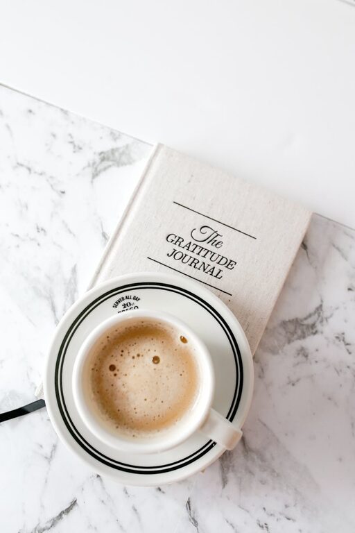 How to Start a Gratitude Journal for a Happier Life